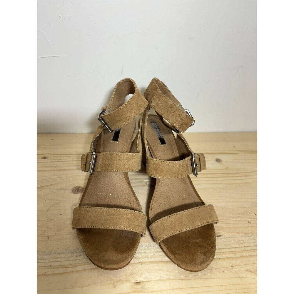 Tahari Womens Fiona Heels Tan Open Toe Ankle Strap Pumps 8 EUC U9